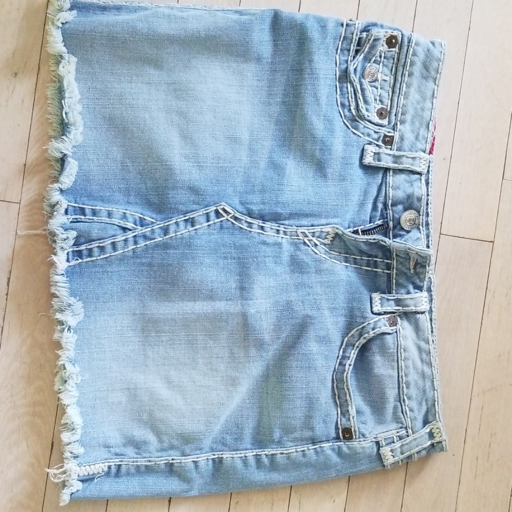 True religion blue Jean skirt size 30